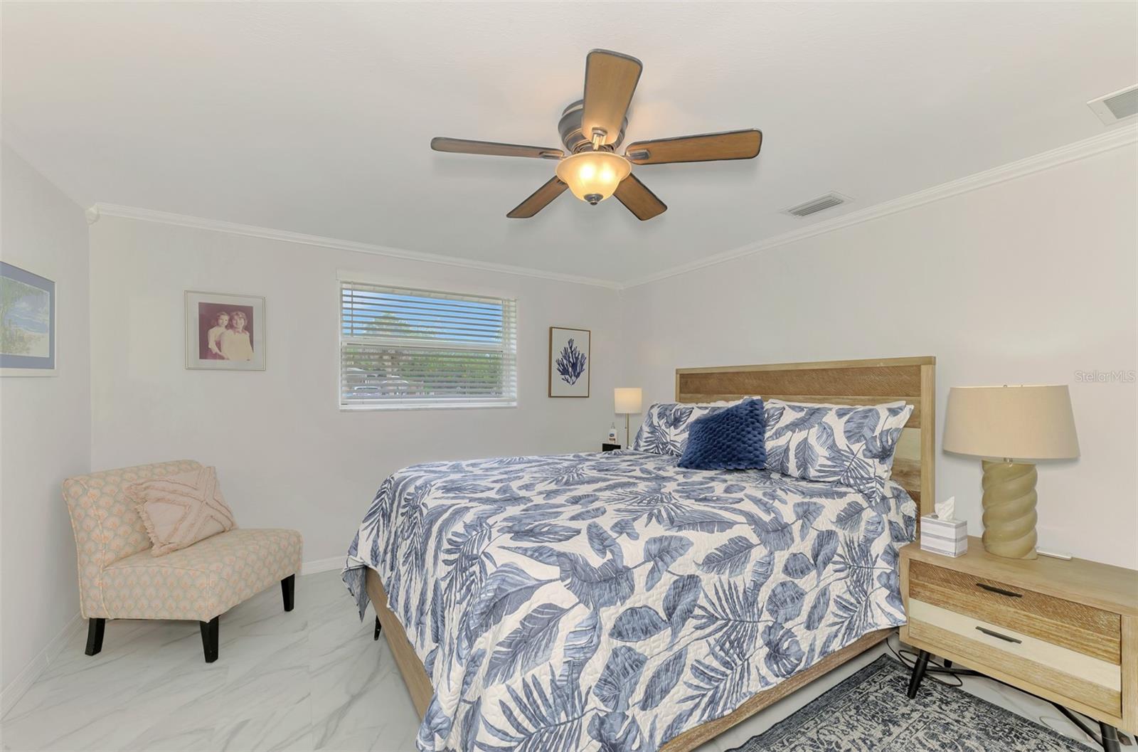 1460 CORTES DR — photo 19