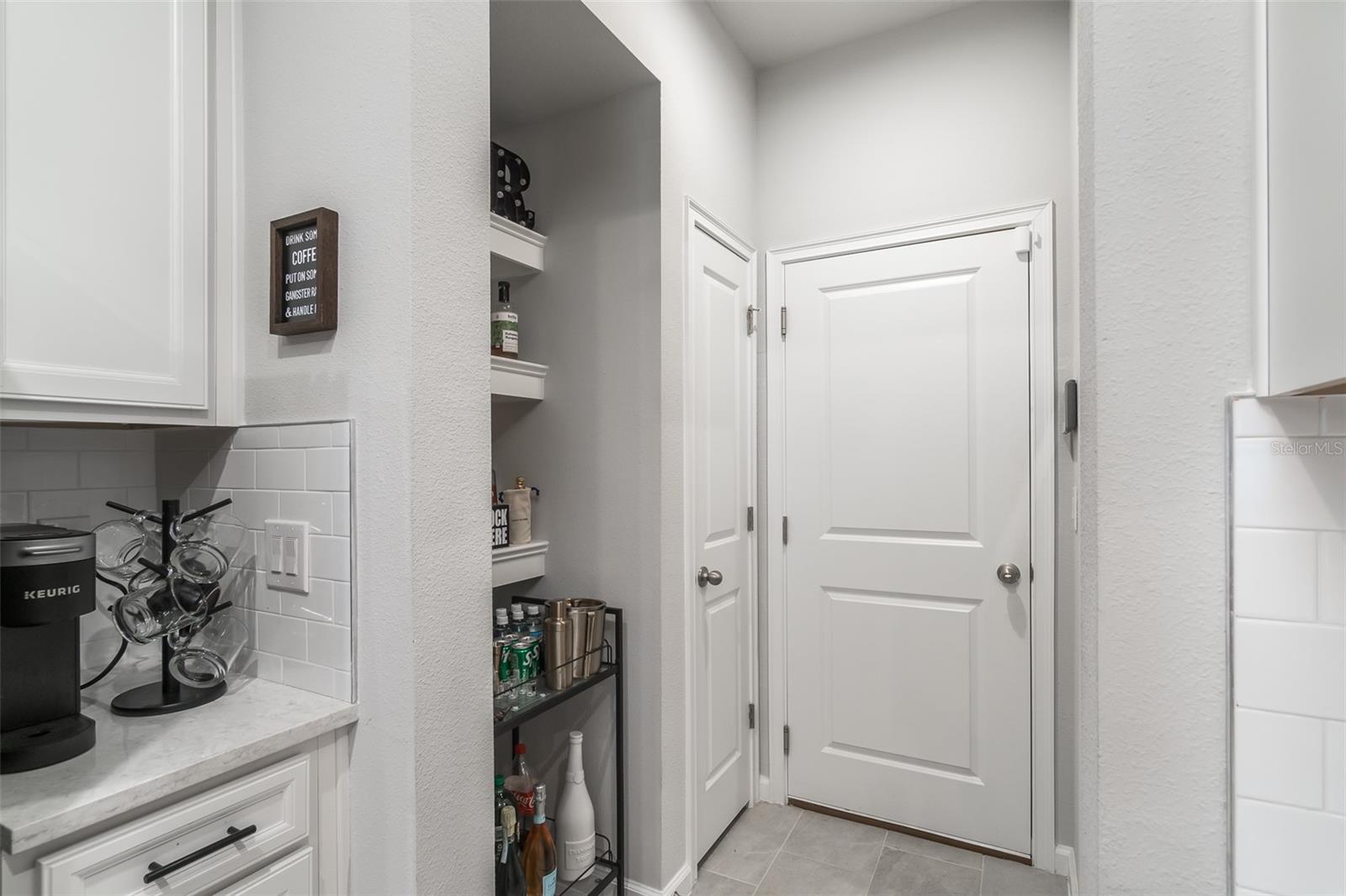 8518 PRIMROSE WILLOW PL — photo 11