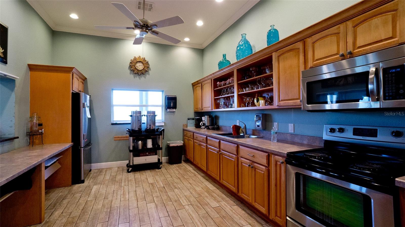 1011 IBIS CT — photo 38