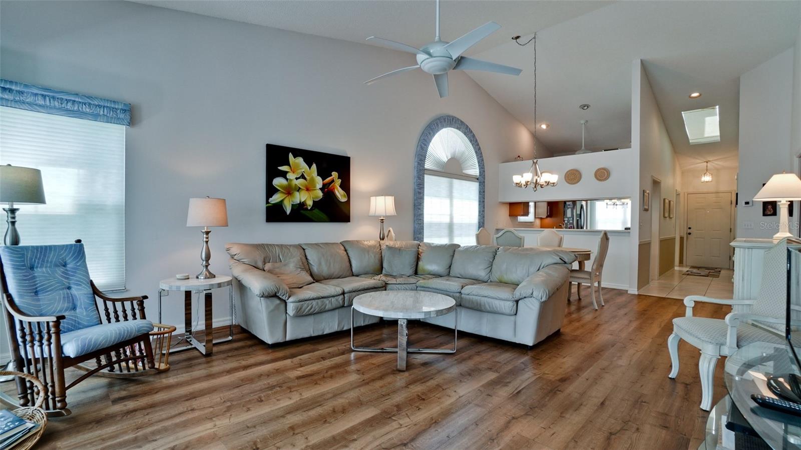 1011 IBIS CT — photo 8