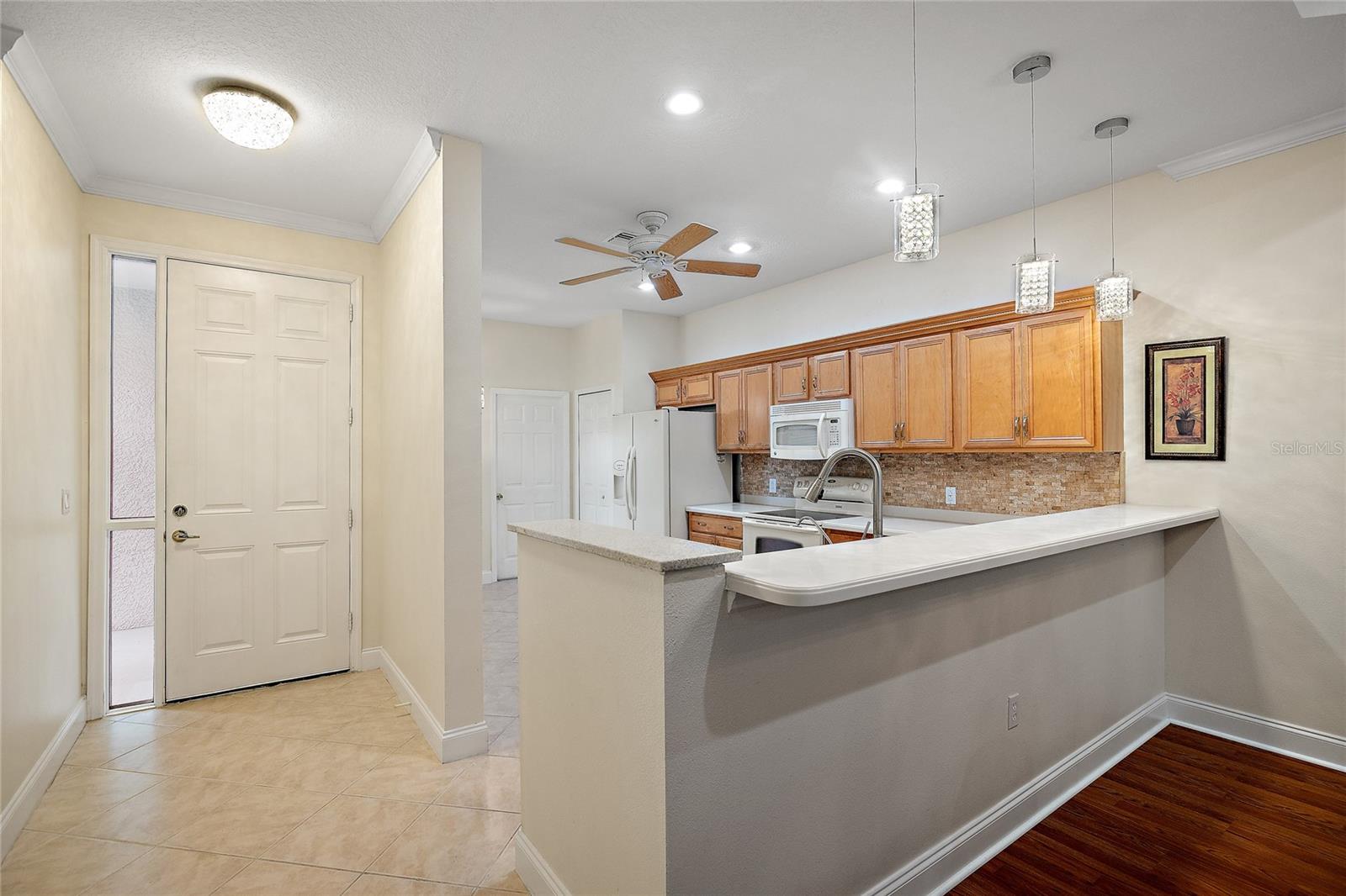 7245 CLEOPATRA DR — photo 6