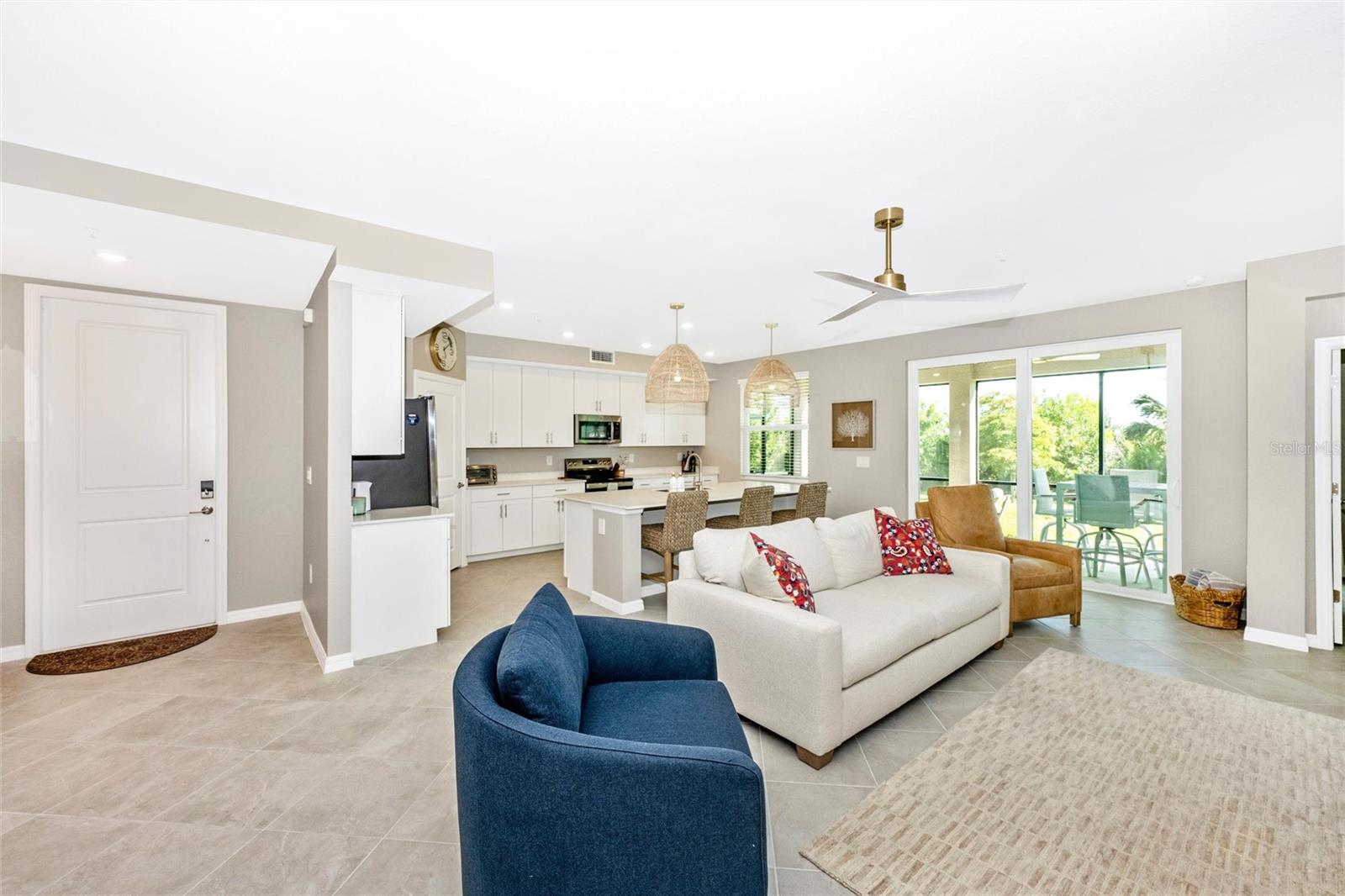 12685 RADIANCE CT #101 — photo 9