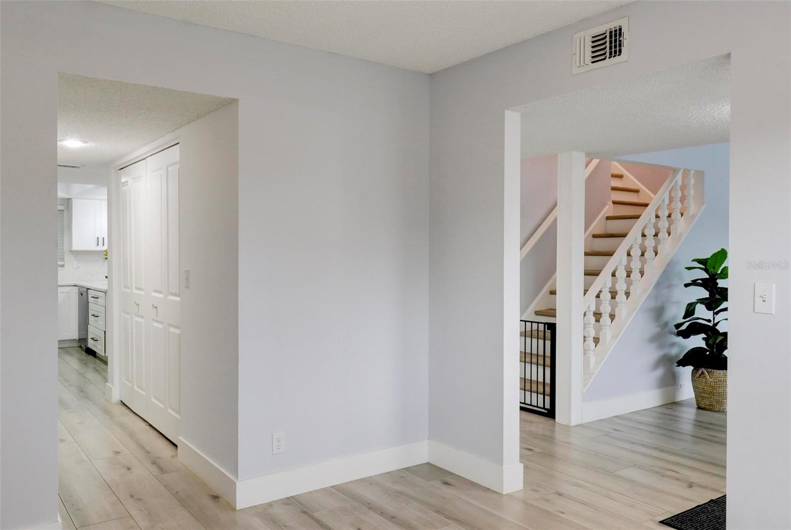 3309 BRIARWOOD LN — photo 5