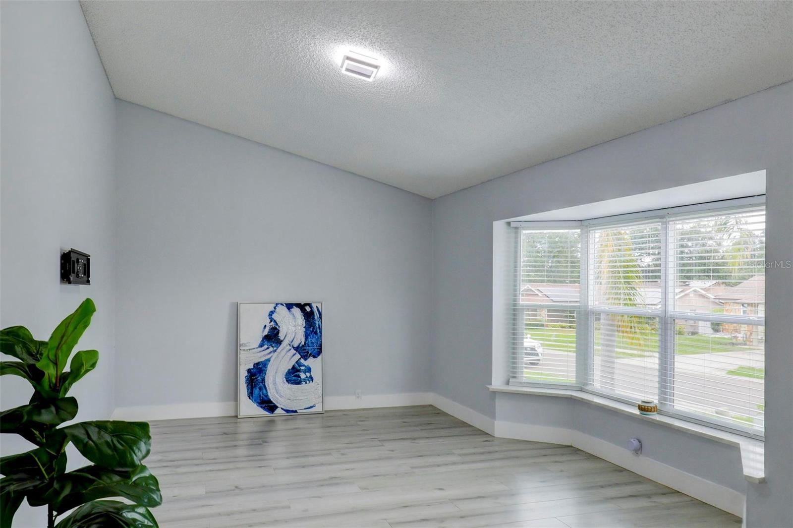 3309 BRIARWOOD LN — photo 2