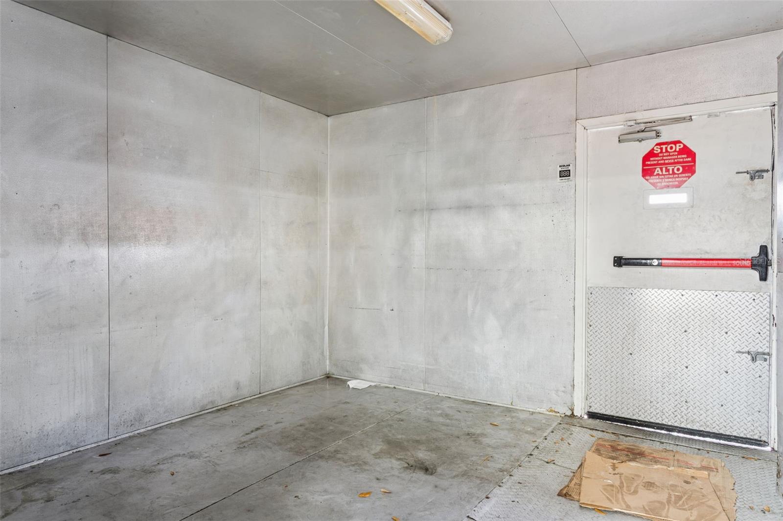 6620 E DR MARTIN LUTHER KING JR BLVD — photo 19