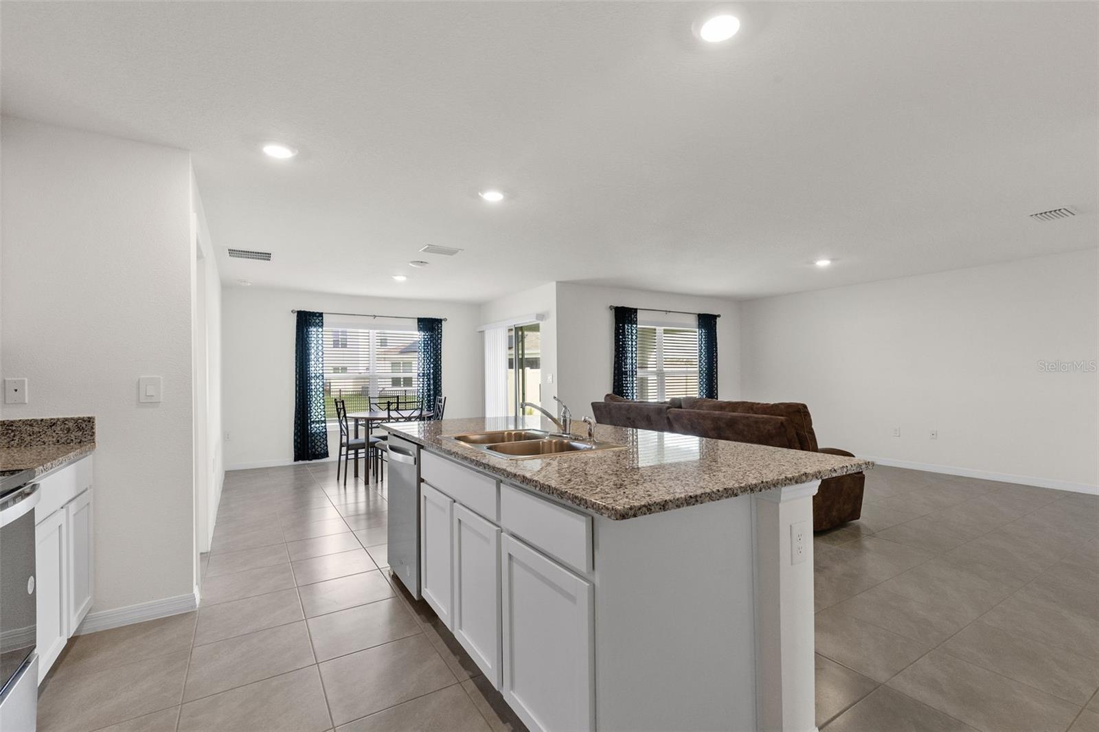 37207 SHARKS EYE LN — photo 25