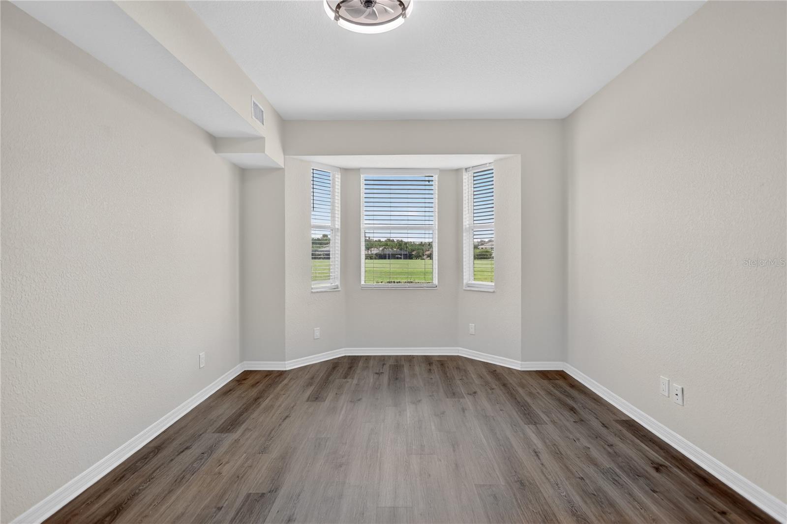 915 FAIRWAYCOVE LN #101 — photo 27