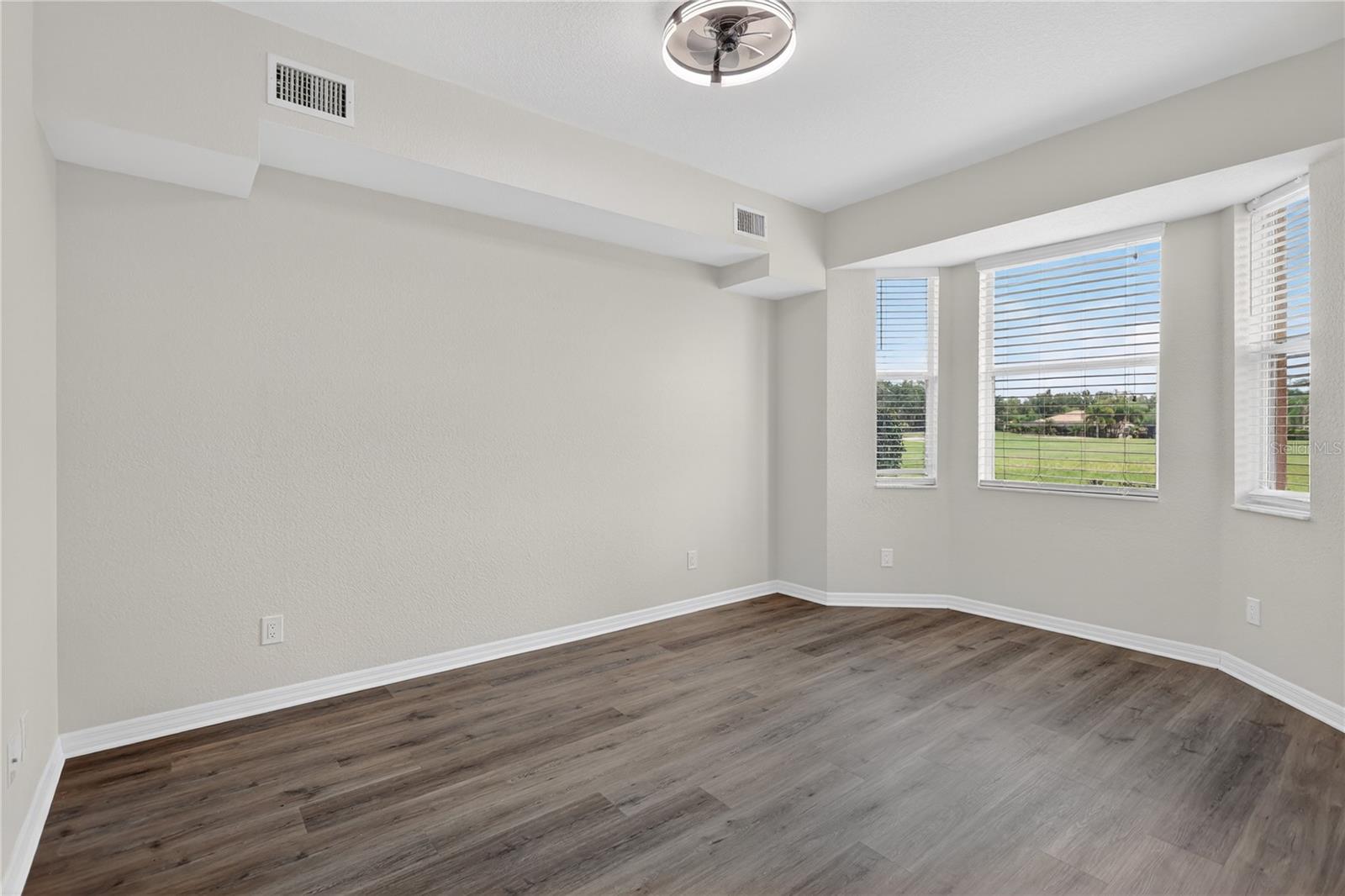915 FAIRWAYCOVE LN #101 — photo 26