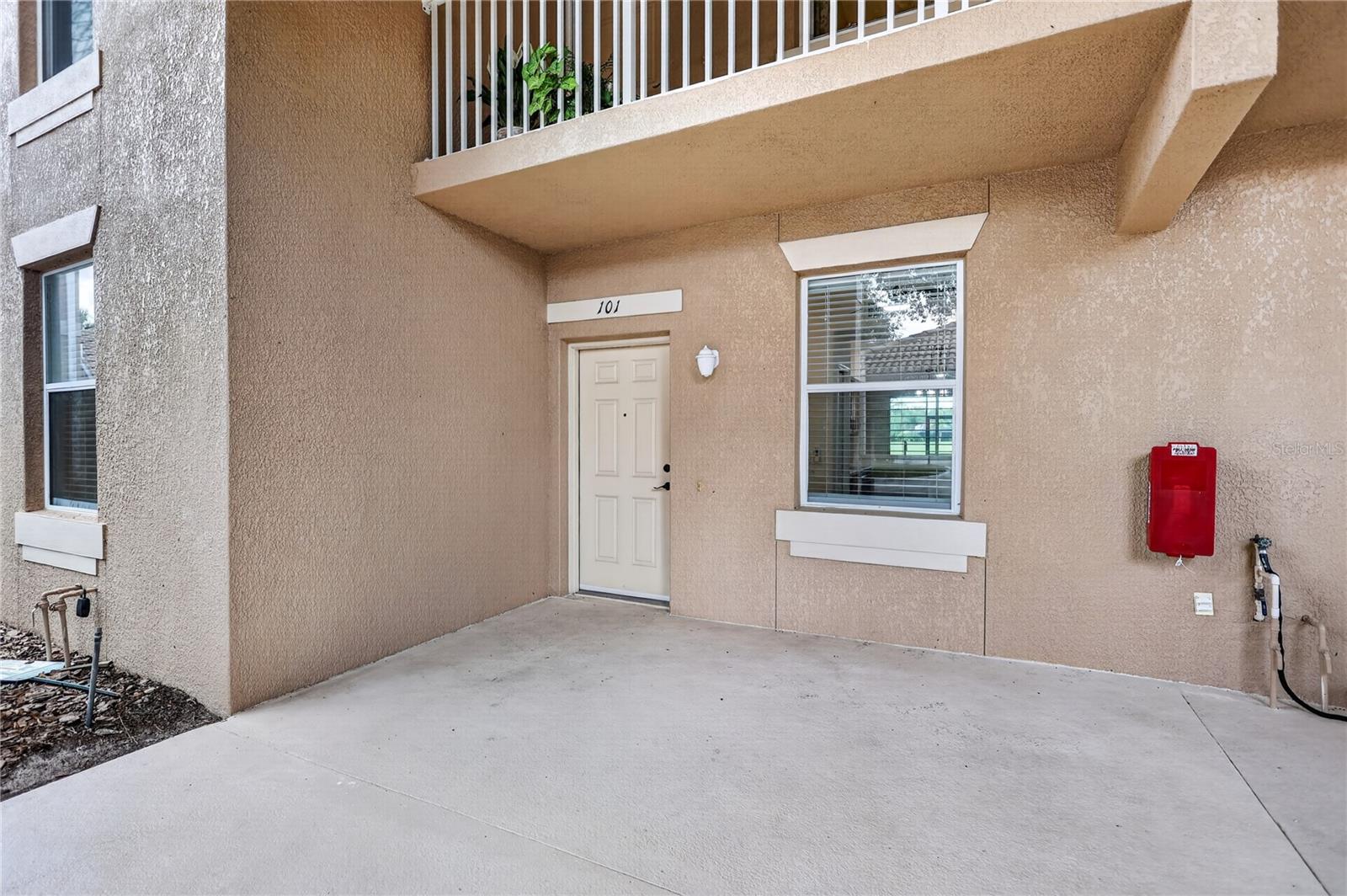 915 FAIRWAYCOVE LN #101 — photo 8