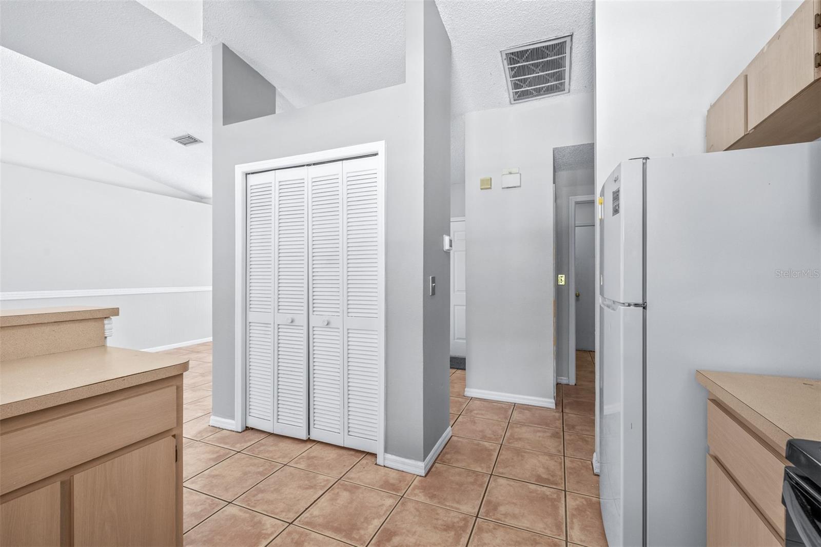 2538 COUNTRYSIDE PINES DR — photo 20