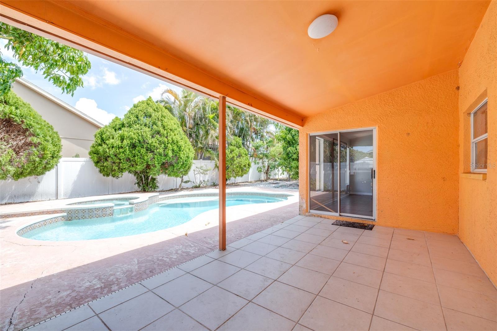 2538 COUNTRYSIDE PINES DR — photo 38
