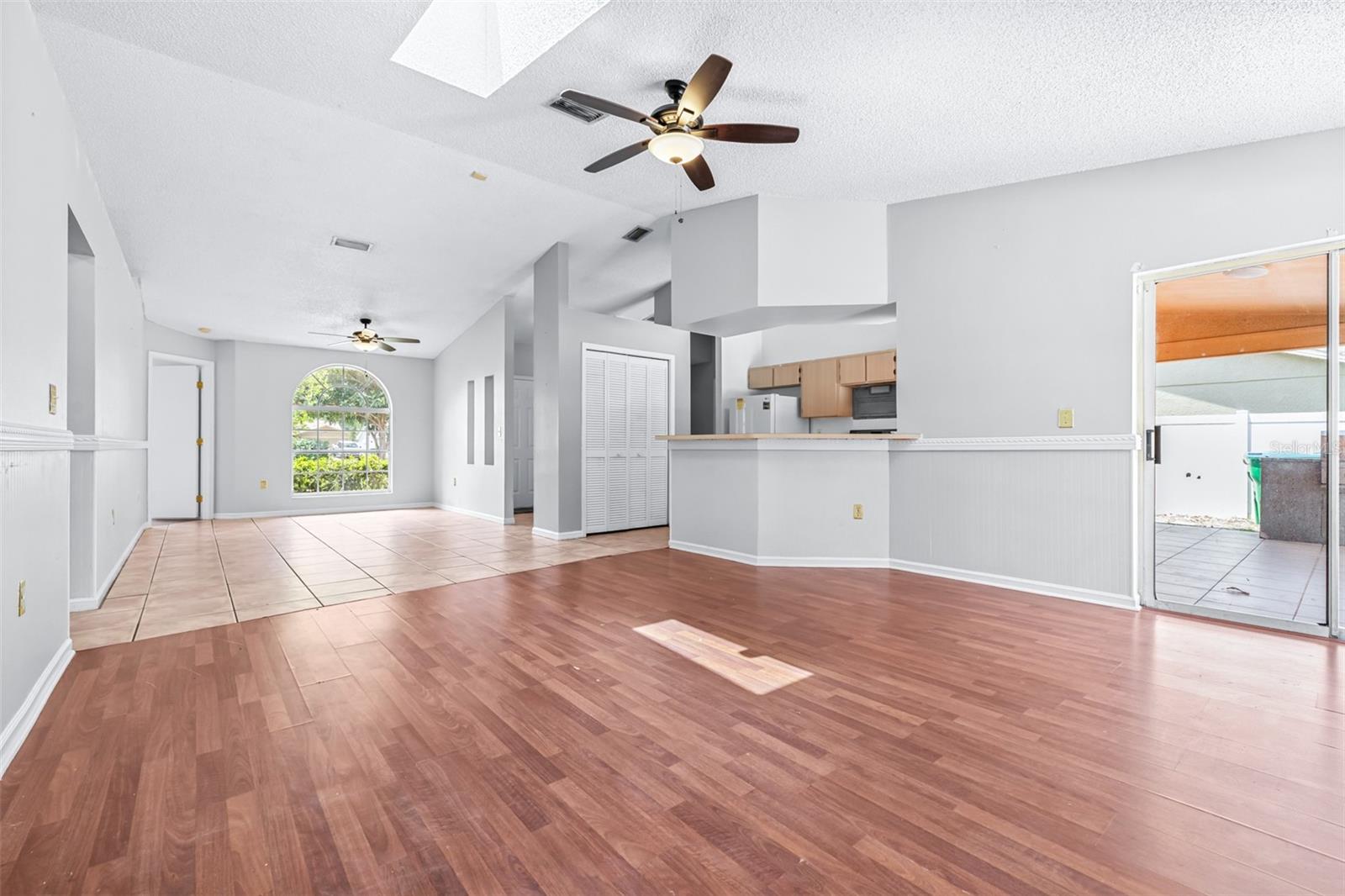 2538 COUNTRYSIDE PINES DR — photo 10