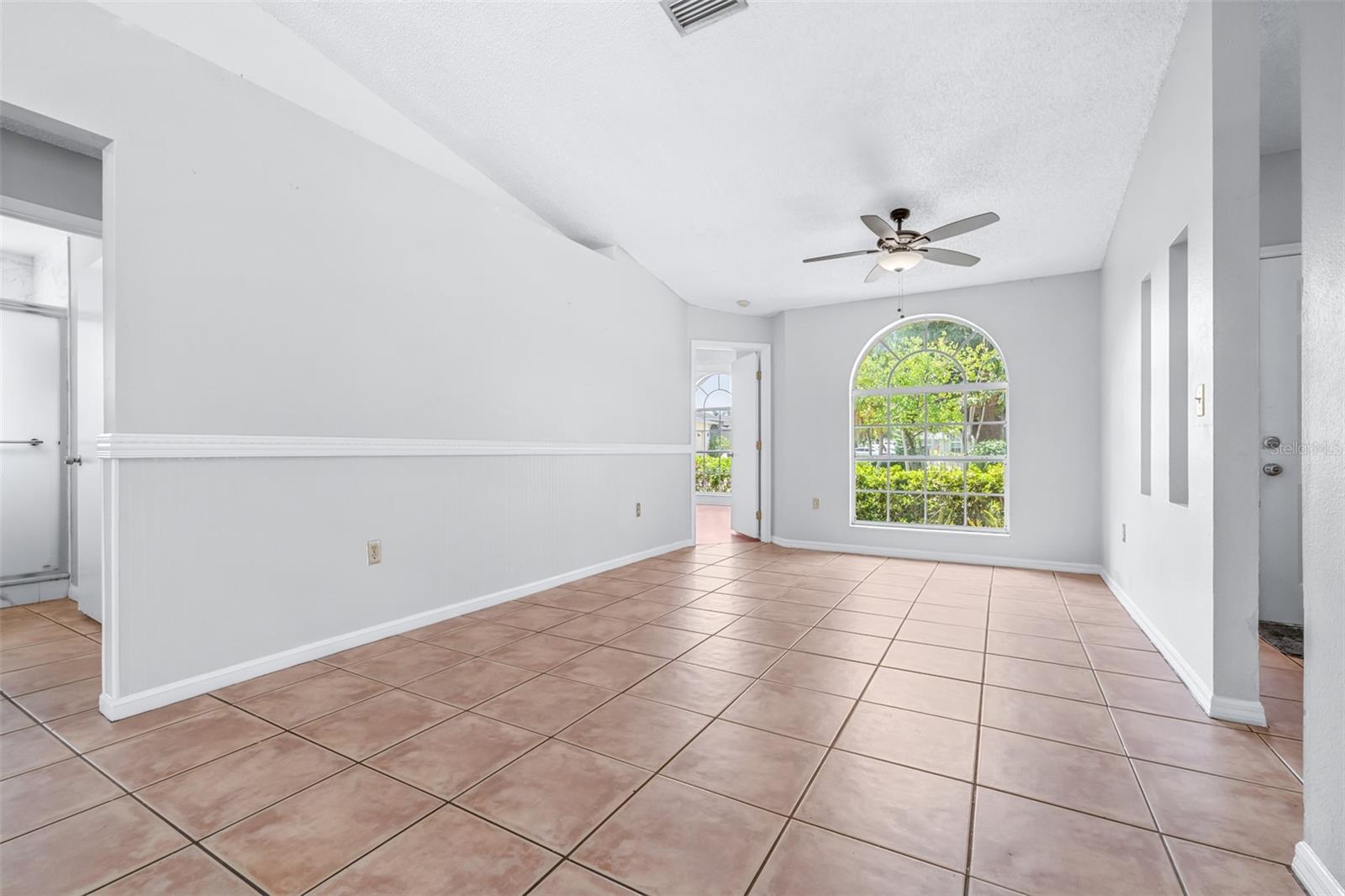 2538 COUNTRYSIDE PINES DR — photo 13