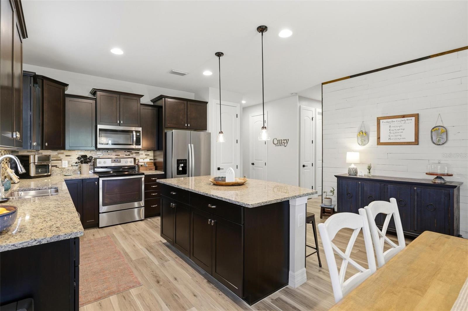 2583 MARTON OAK BLVD — photo 17