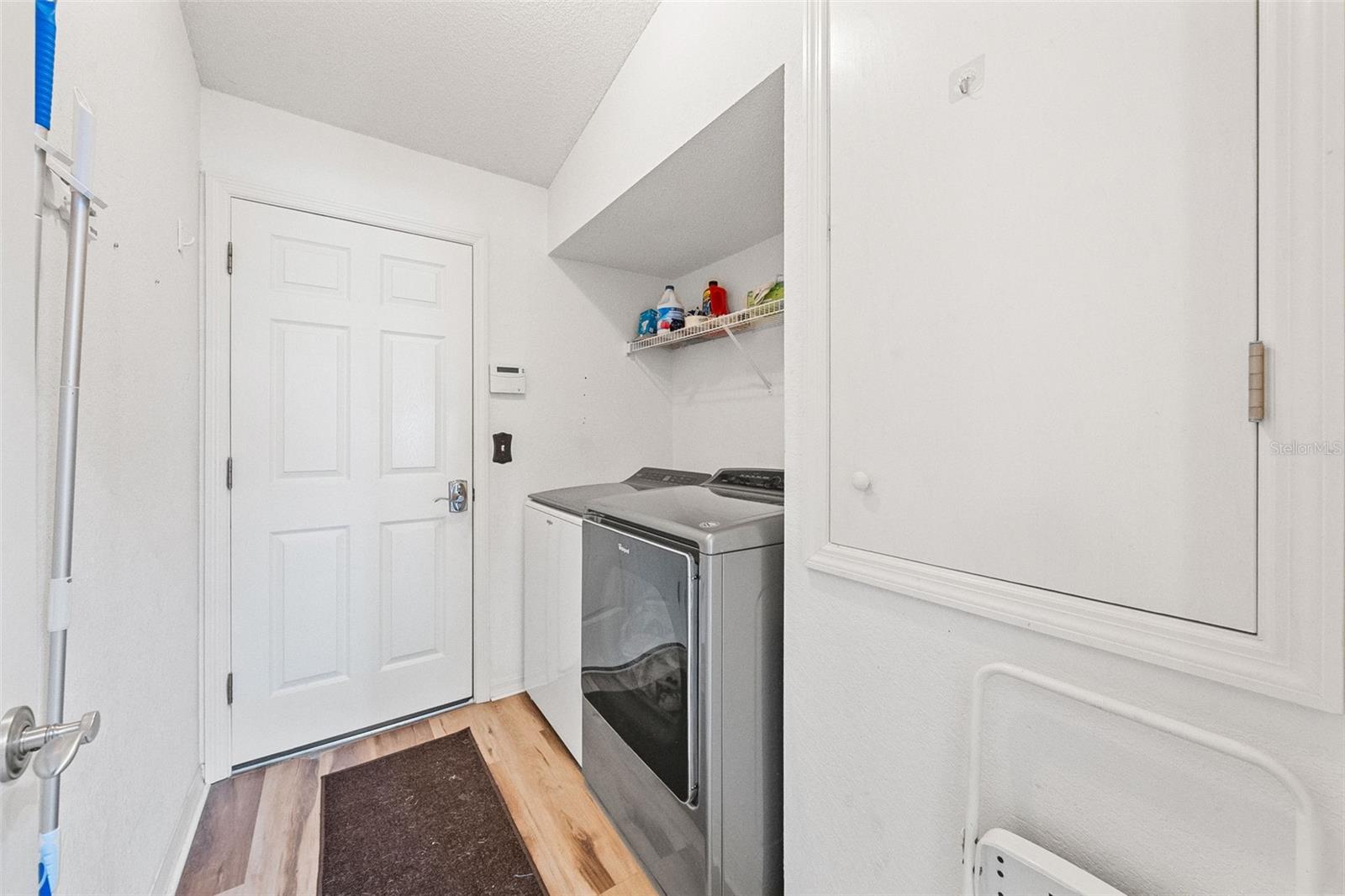 127 WINSTON MANOR CIR — photo 14