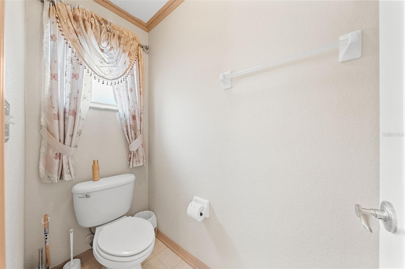 127 WINSTON MANOR CIR — photo 22