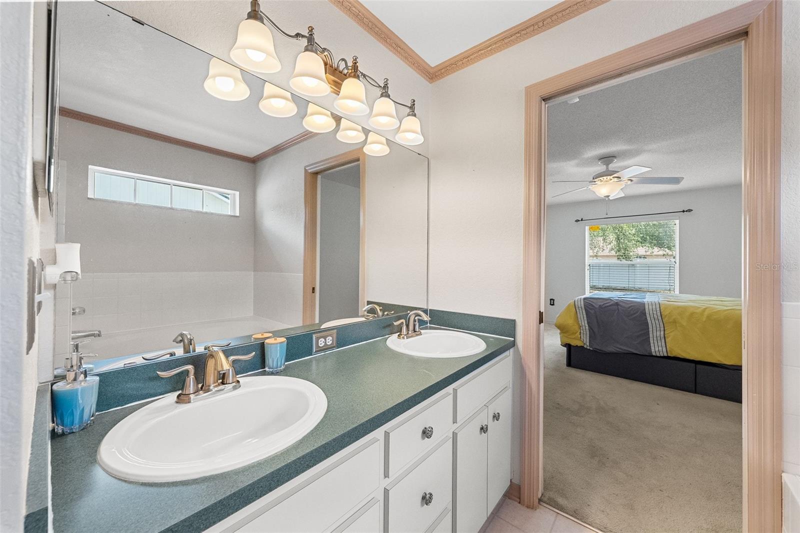 127 WINSTON MANOR CIR — photo 19