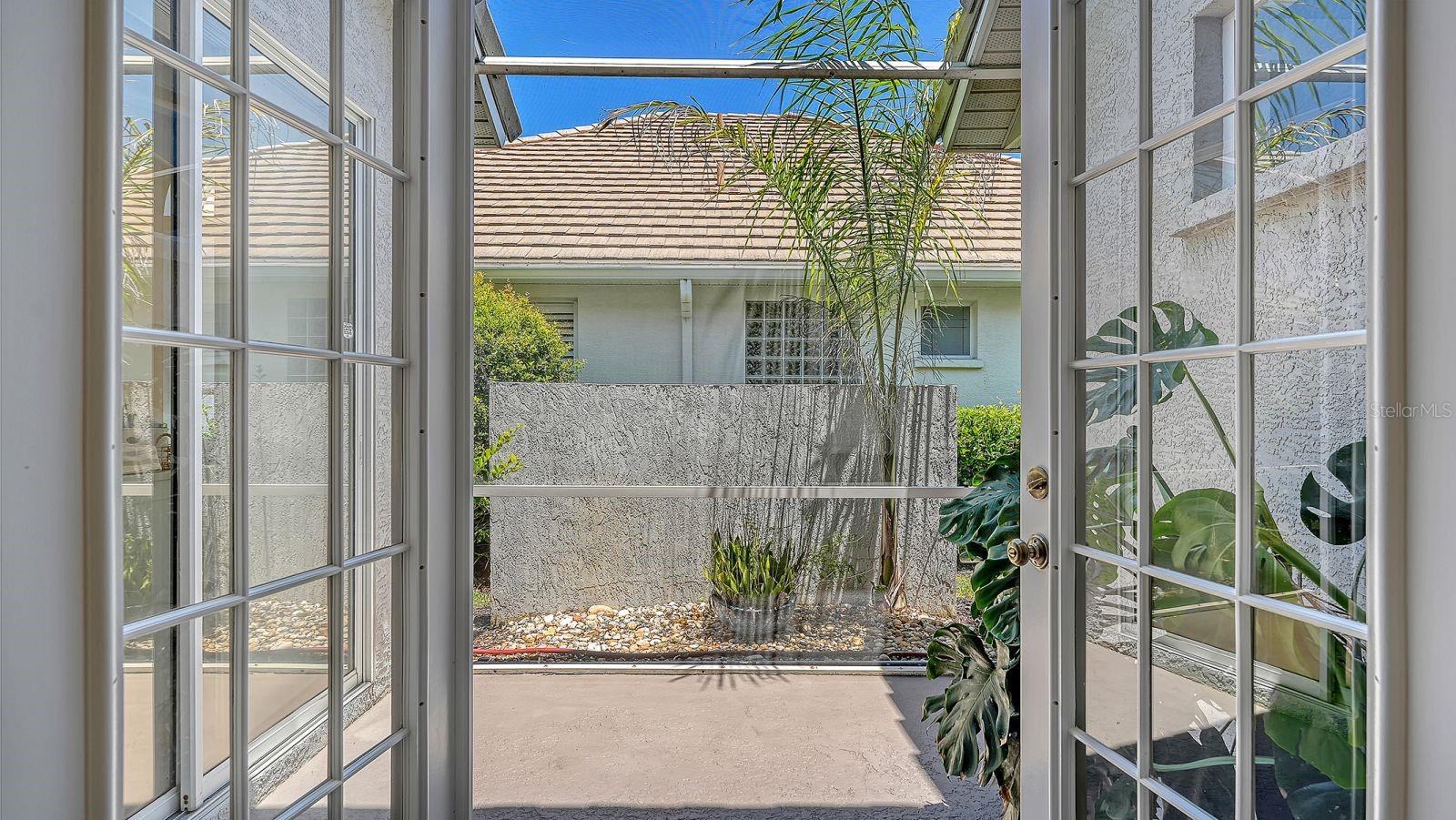7823 HERITAGE CLASSIC CT — photo 18