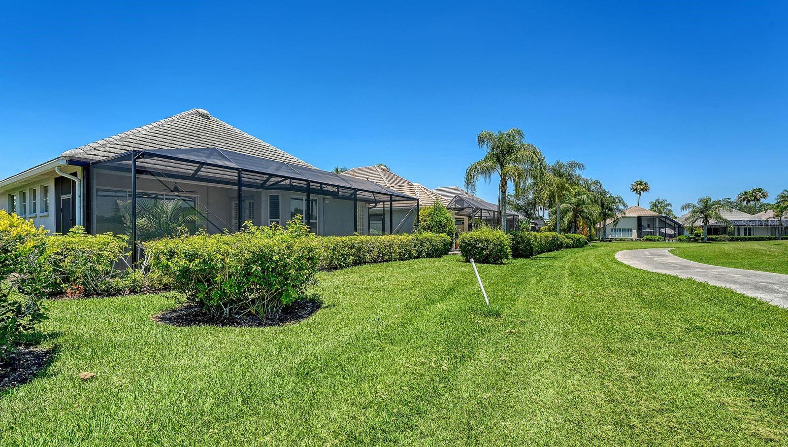 7823 HERITAGE CLASSIC CT — photo 44