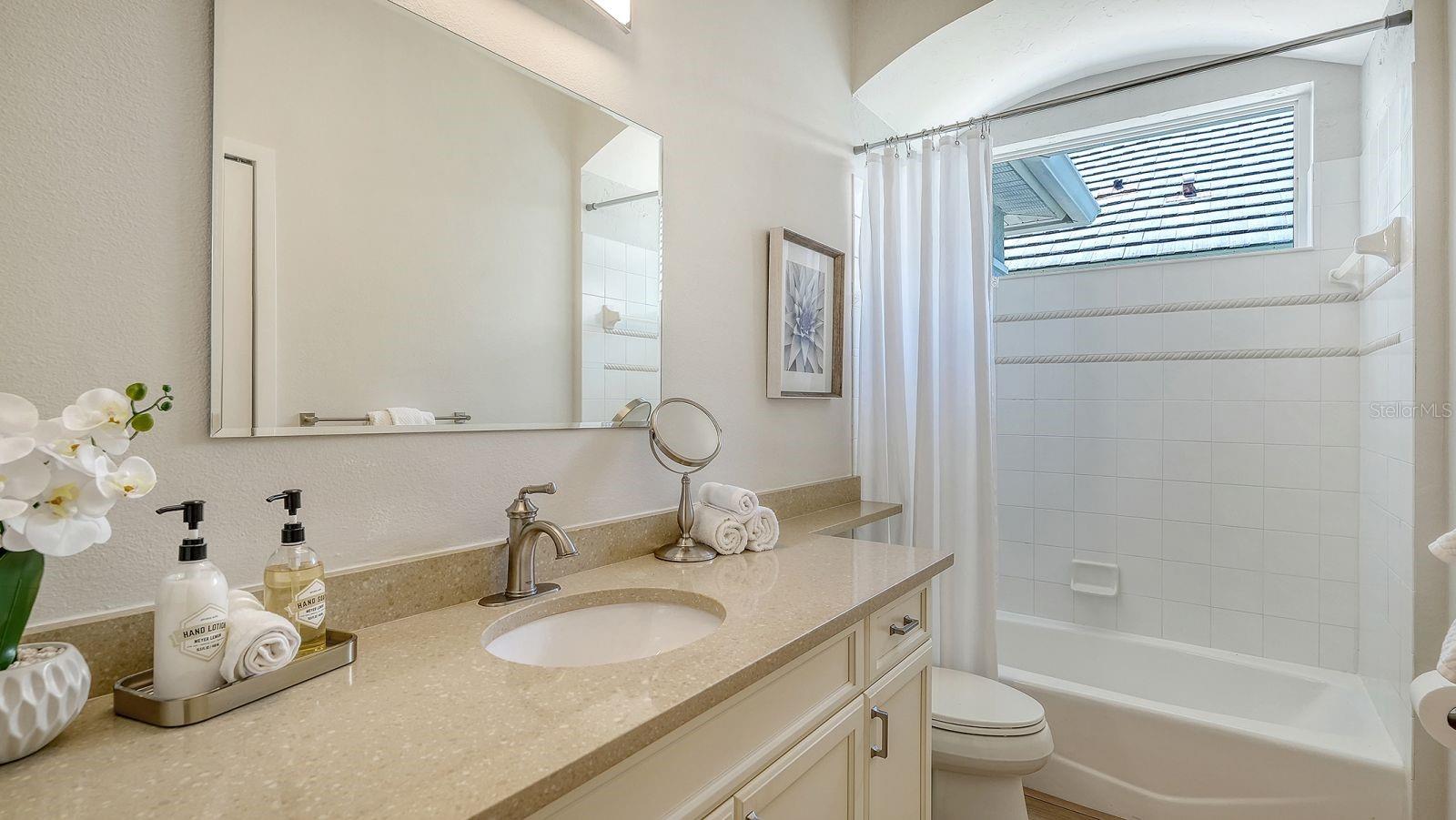 7823 HERITAGE CLASSIC CT — photo 39