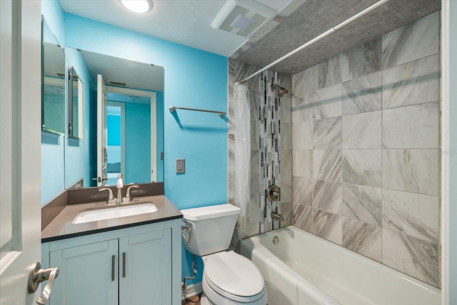 116 VISTA HERMOSA CIR #204C — photo 17