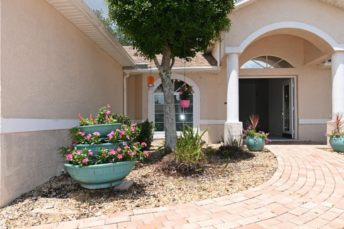 12125 KNOTTY PINE LOOP — photo 4