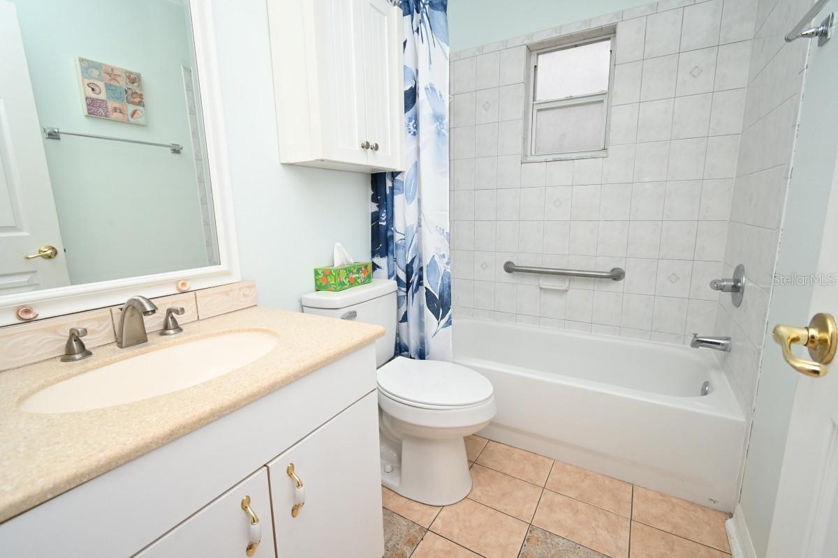 12125 KNOTTY PINE LOOP — photo 24