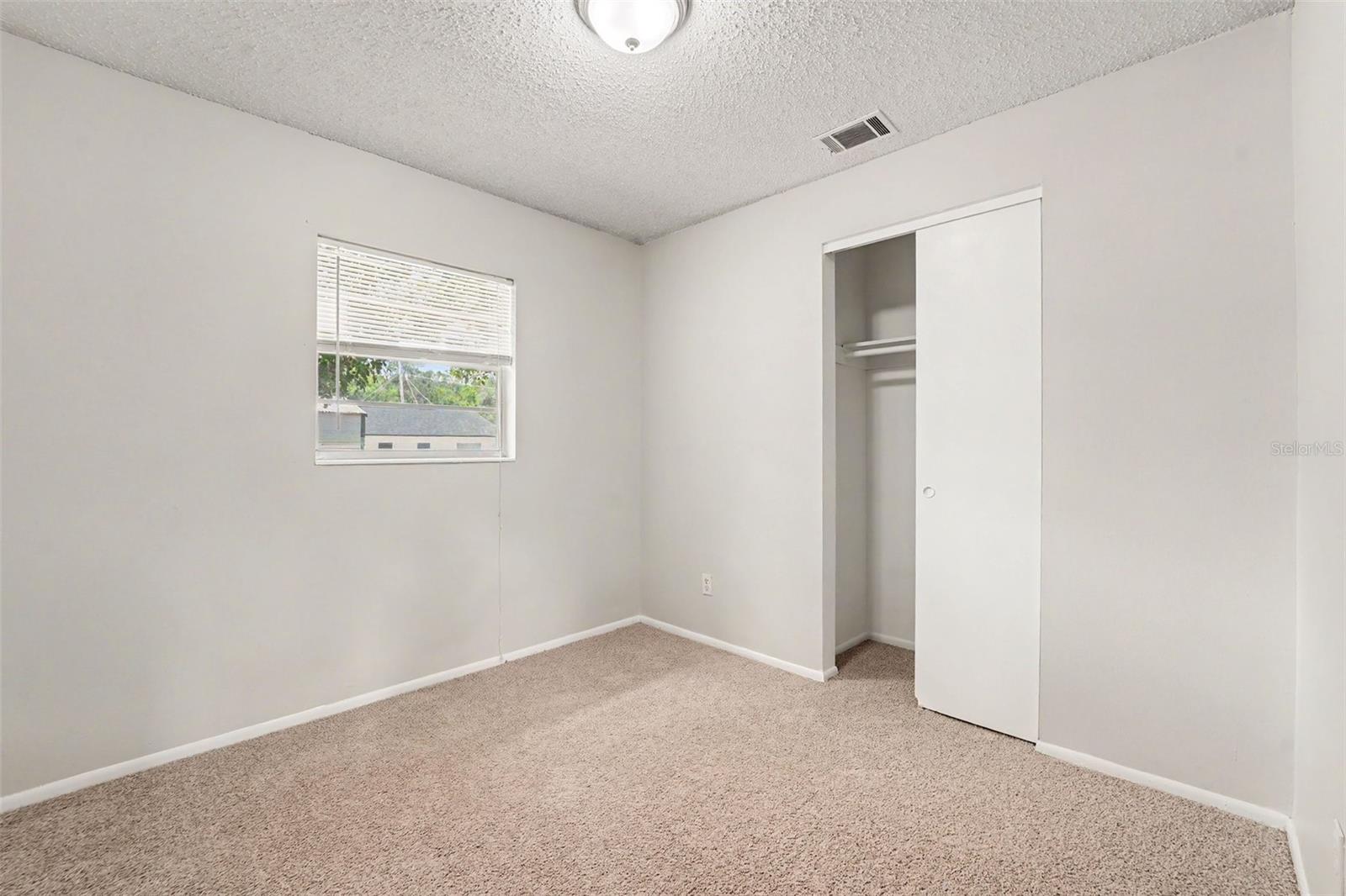 8308 OLEANDER LN — photo 16