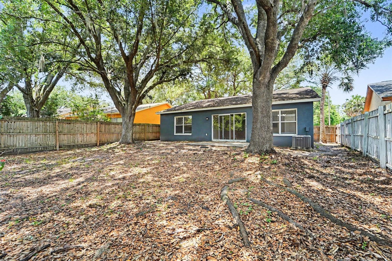 7603 SAVANNAH LN — photo 19