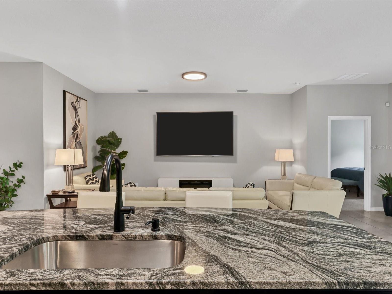 17605 CANTARINA CV — photo 15