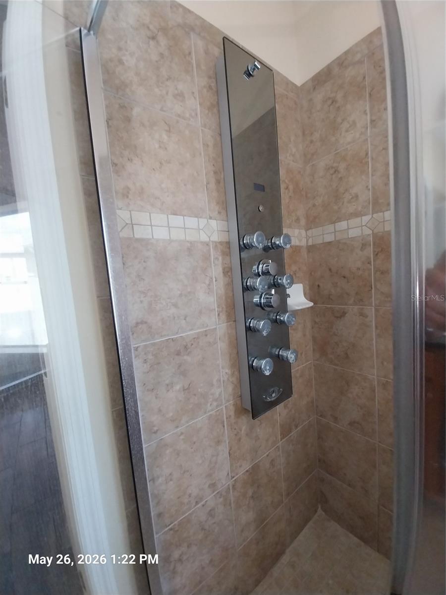 2228 PARROT FISH DR — photo 7