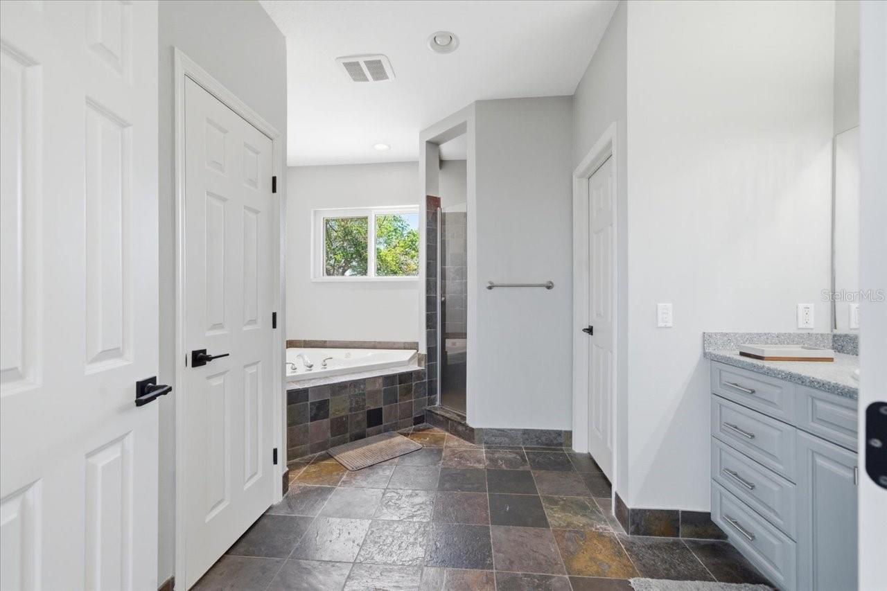 1130 S FLORIDA AVE — photo 53