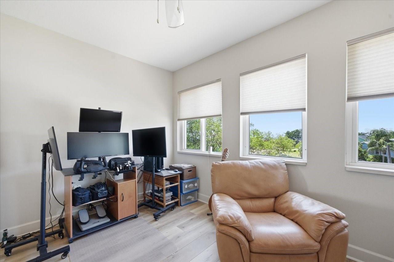 1130 S FLORIDA AVE — photo 45