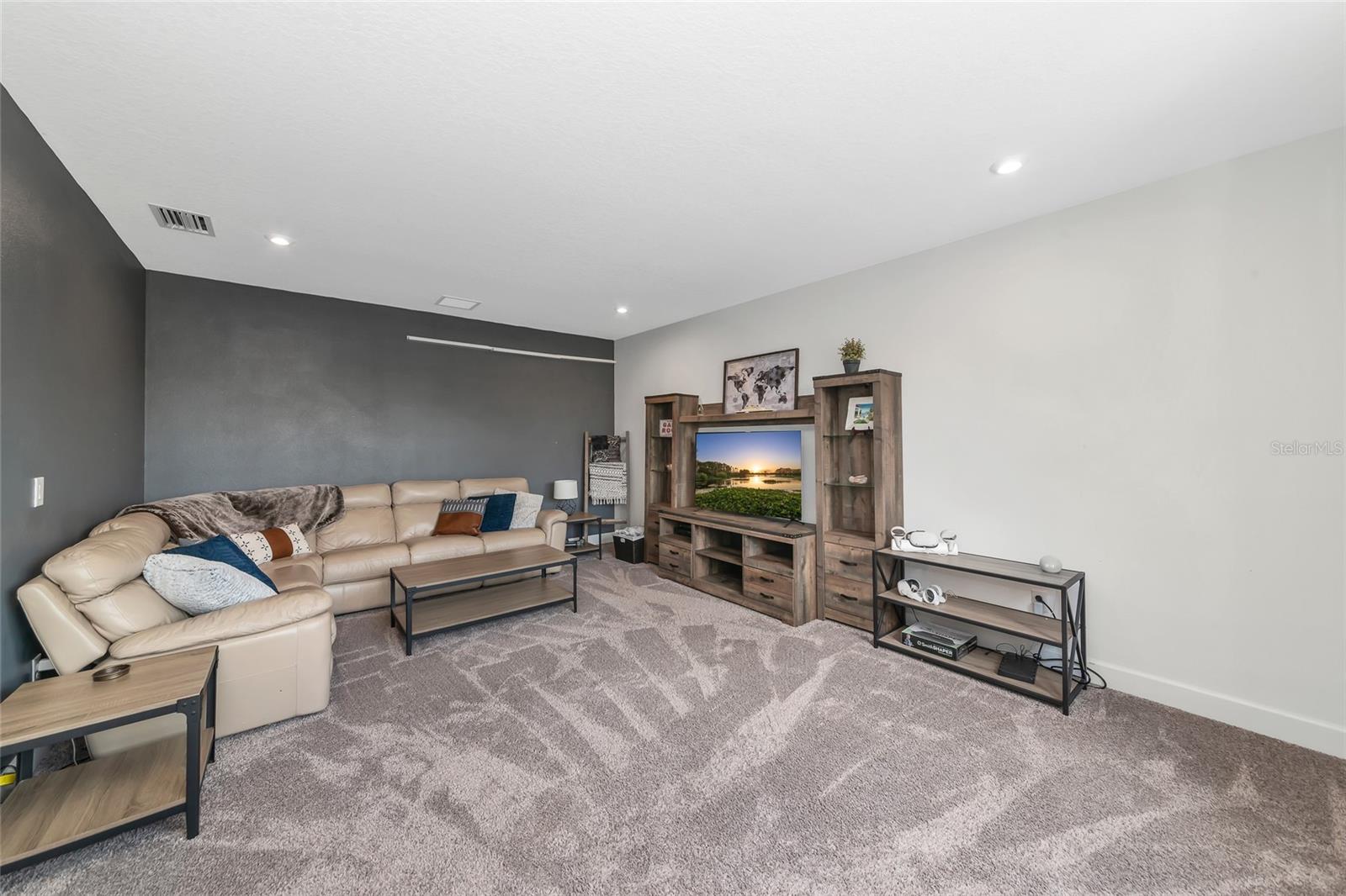 8366 VELDA TRL — photo 37