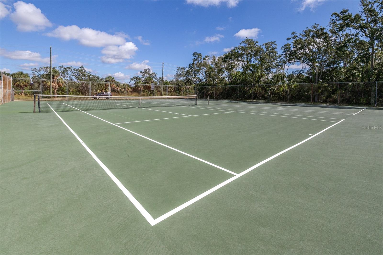 1250 S PINELLAS AVE #711 — photo 31