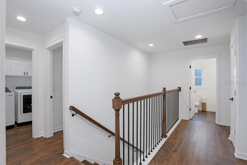 920 E SHADOWLAWN AVE — photo 16