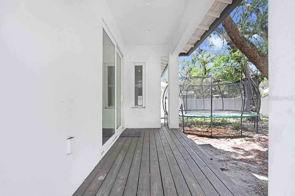 920 E SHADOWLAWN AVE — photo 29