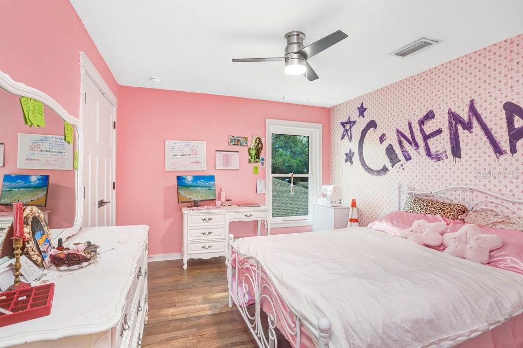 920 E SHADOWLAWN AVE — photo 21