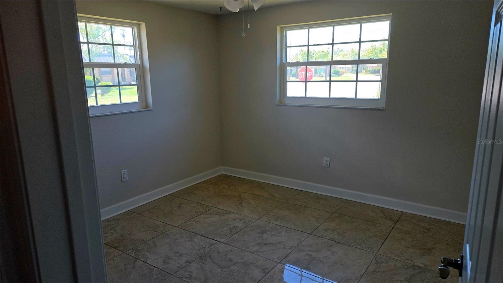 4249 STRATFORD DR #4249 — photo 10