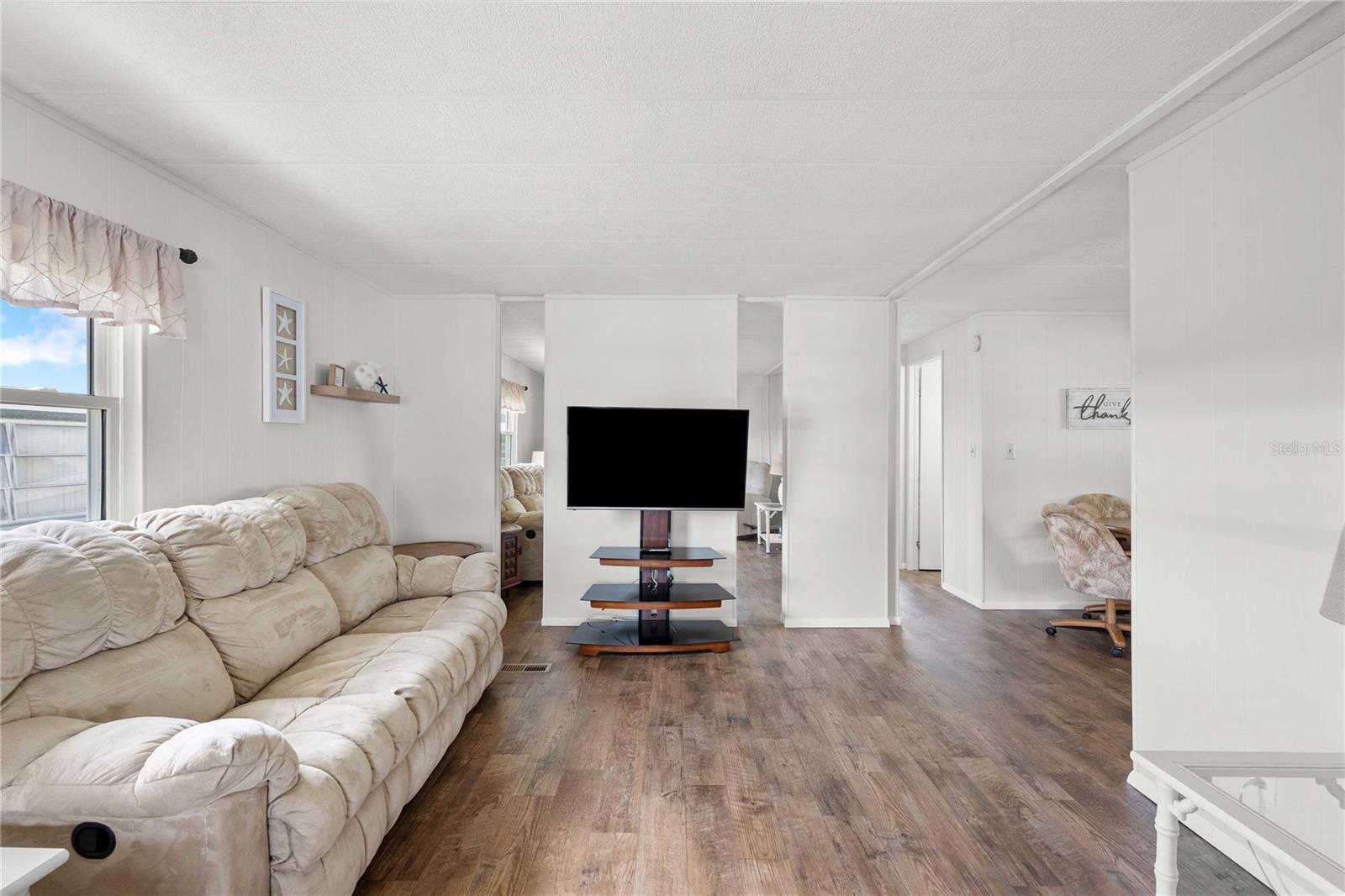 36650 DINA DR — photo 11