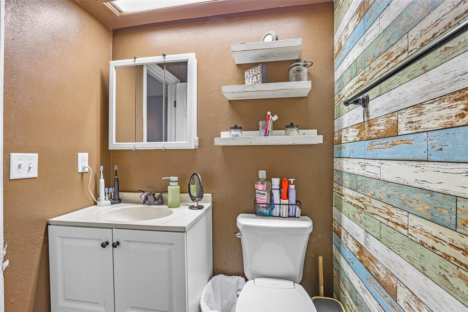 4001 BAINWOOD CT — photo 18