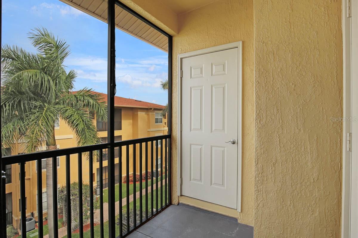 4311 BAYSIDE VILLAGE DR #303 — photo 20