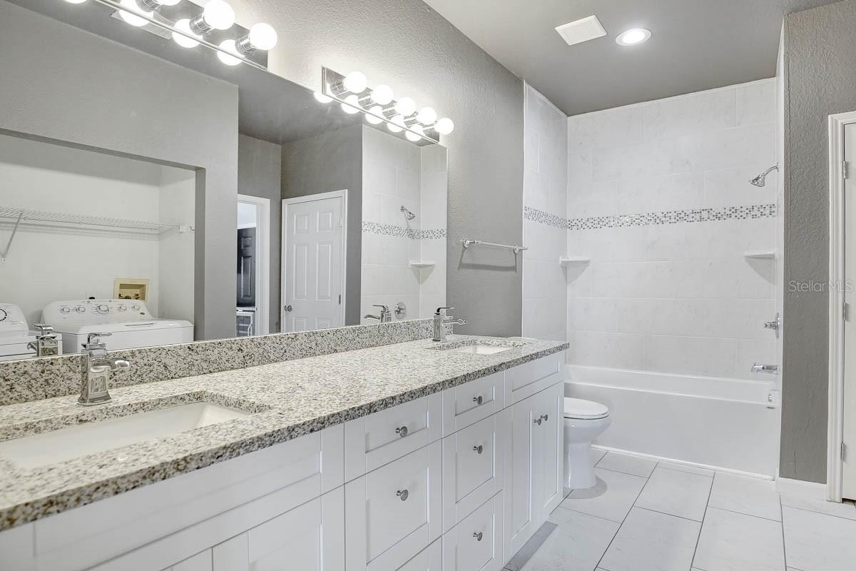 4311 BAYSIDE VILLAGE DR #303 — photo 5