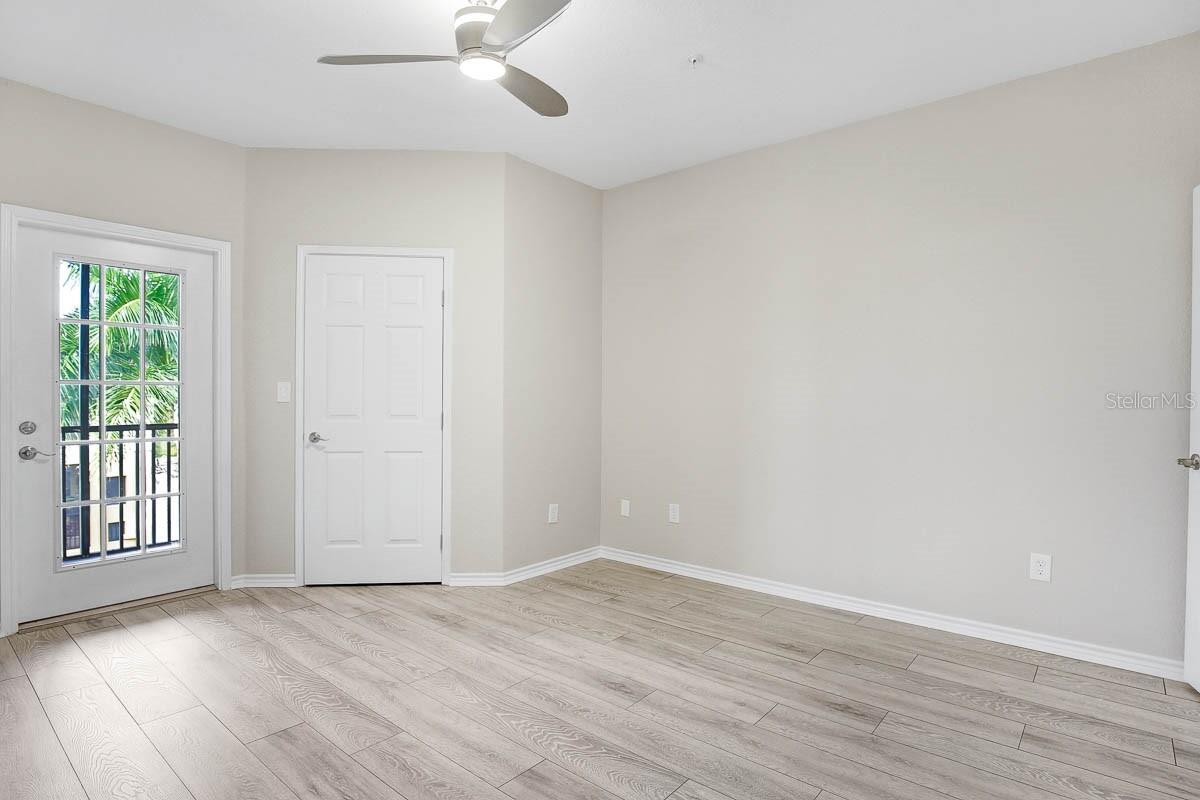 4311 BAYSIDE VILLAGE DR #303 — photo 15