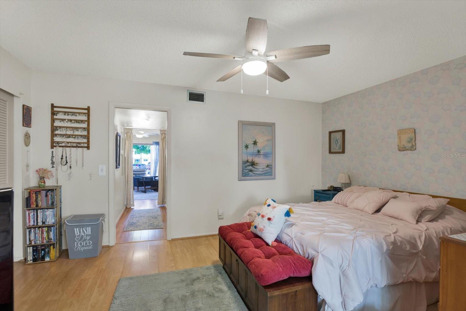 2458 COLUMBIA DR #24 — photo 14
