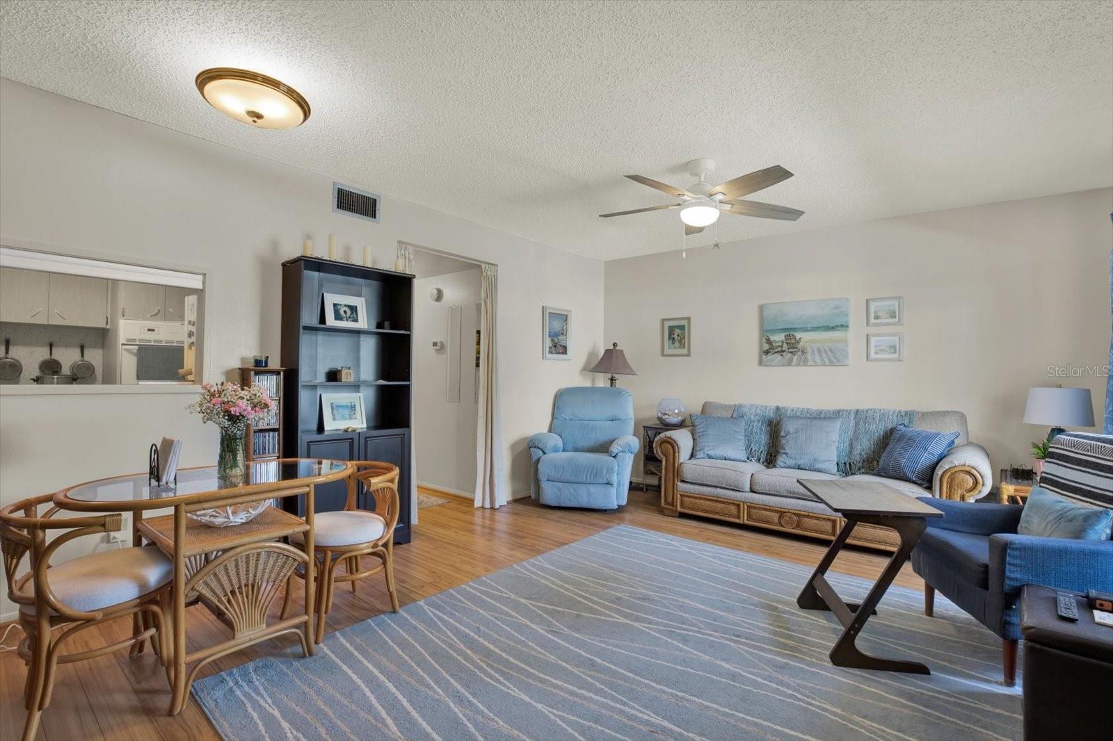 2458 COLUMBIA DR #24 — photo 7
