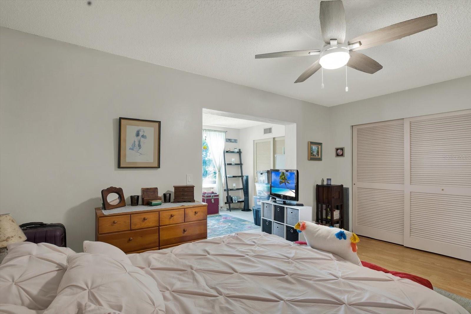 2458 COLUMBIA DR #24 — photo 12