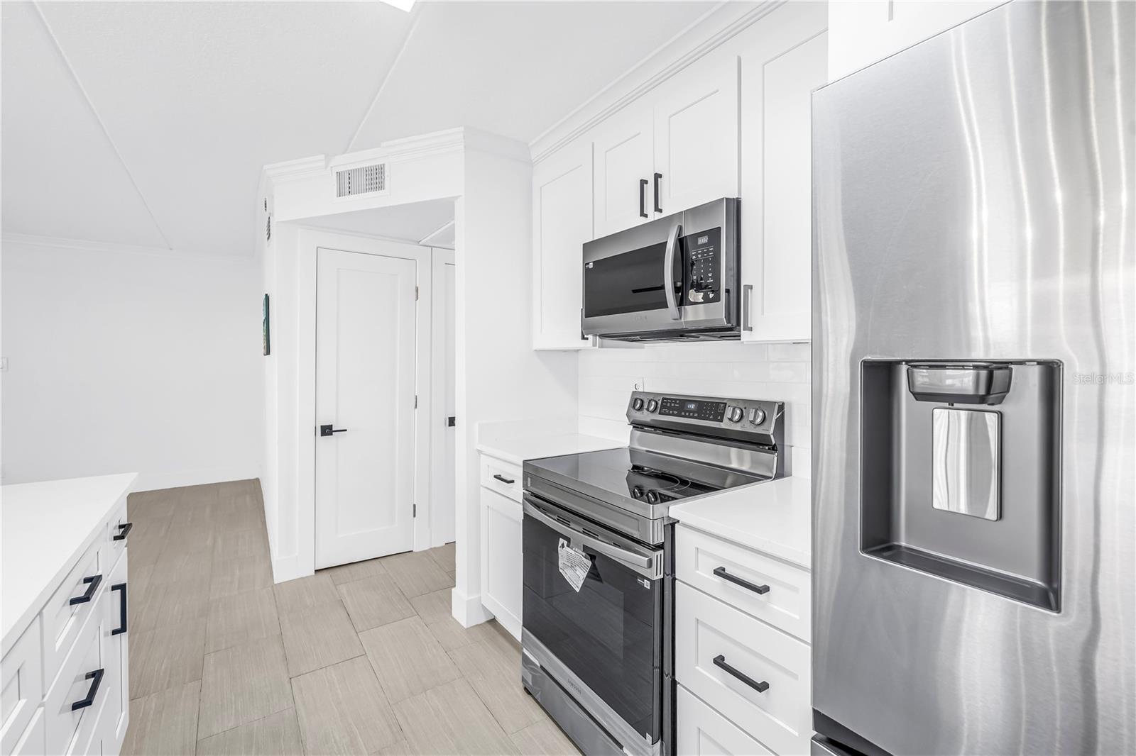 10375 PARADISE BLVD #51 — photo 16