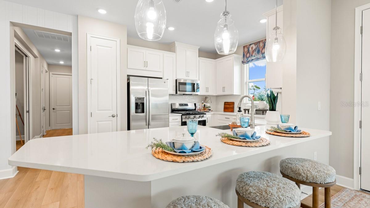 13300 SANTINI CIR — photo 10