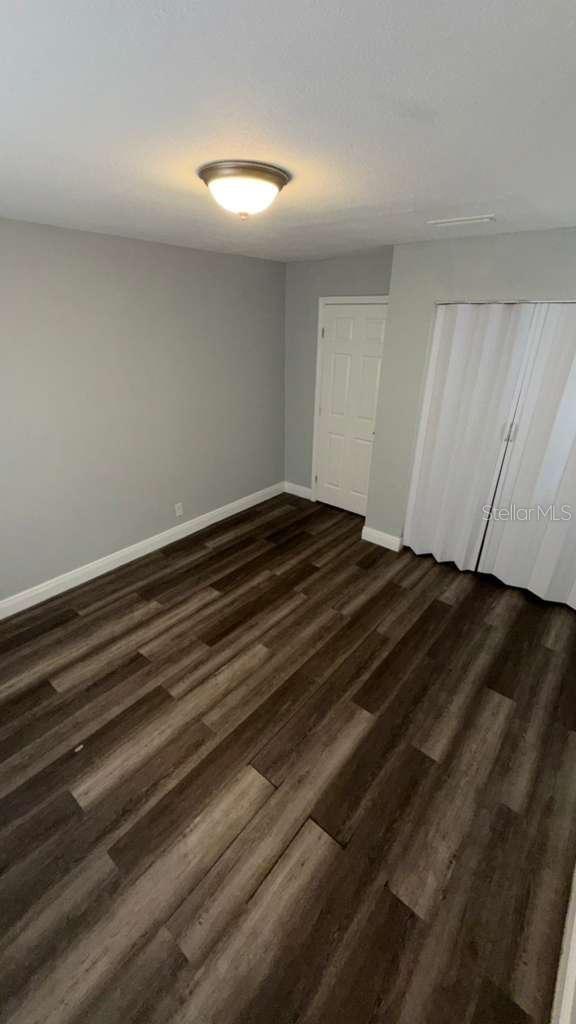 2065 BALFOUR CIR — photo 6